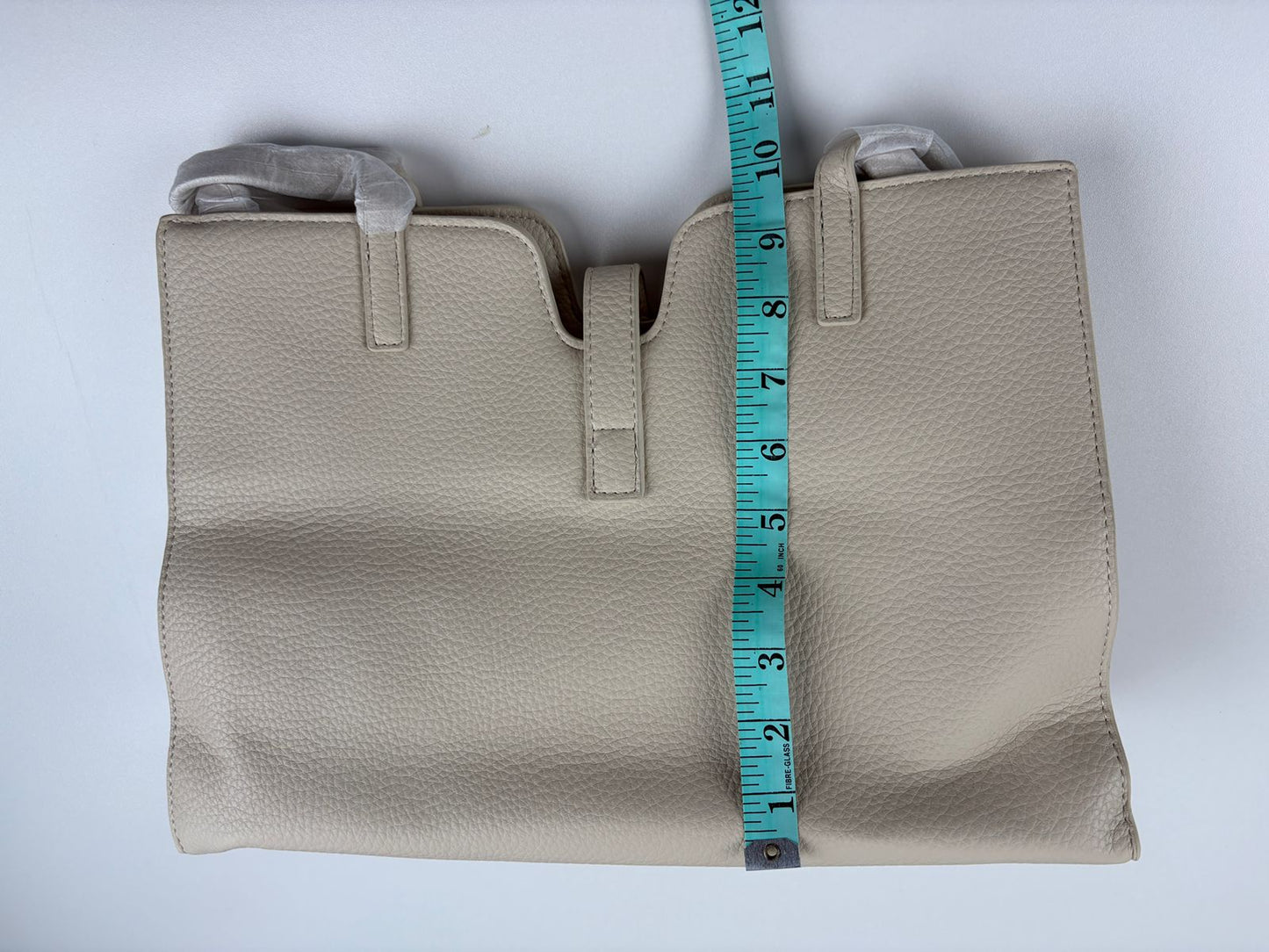 Beautix Premium Y*L Shoulder Bag – (Red / Black / Beige)